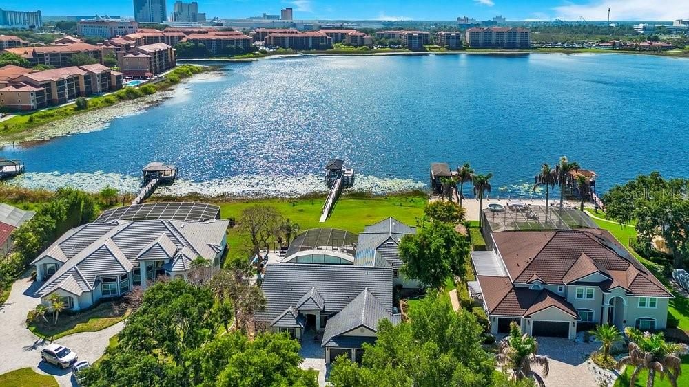 En Venta: $2,149,000 (5 camas, 3 baños, 4054 Pies cuadrados)