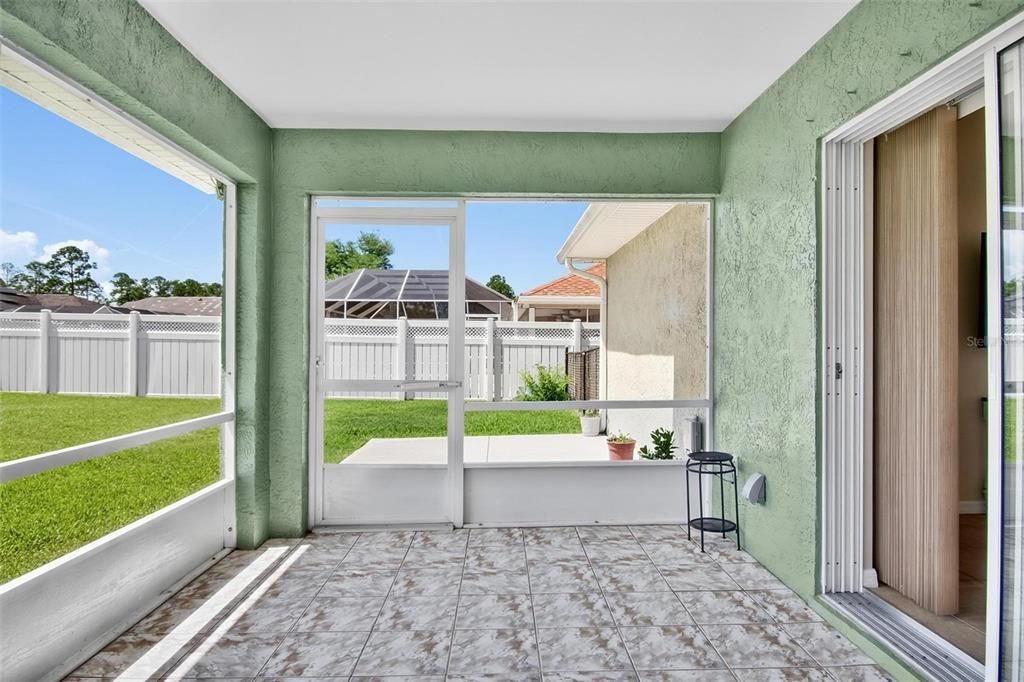 Activo con contrato: $279,000 (3 camas, 2 baños, 1424 Pies cuadrados)