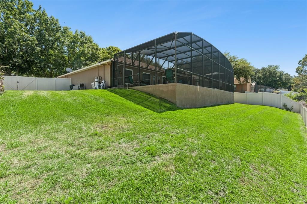 Activo con contrato: $450,000 (3 camas, 2 baños, 1829 Pies cuadrados)
