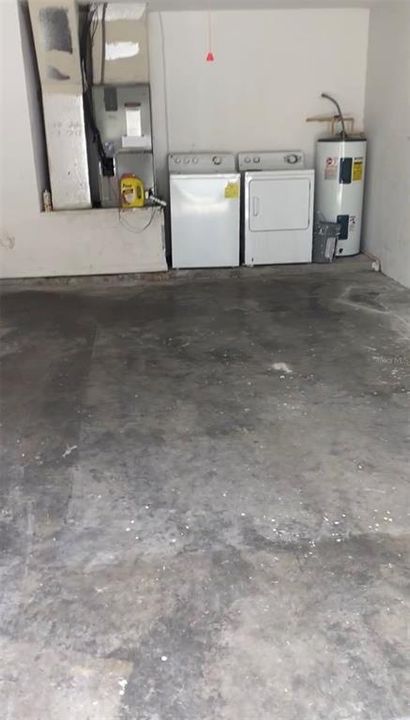 For Sale: $310,000 (3 beds, 2 baths, 1315 Square Feet)
