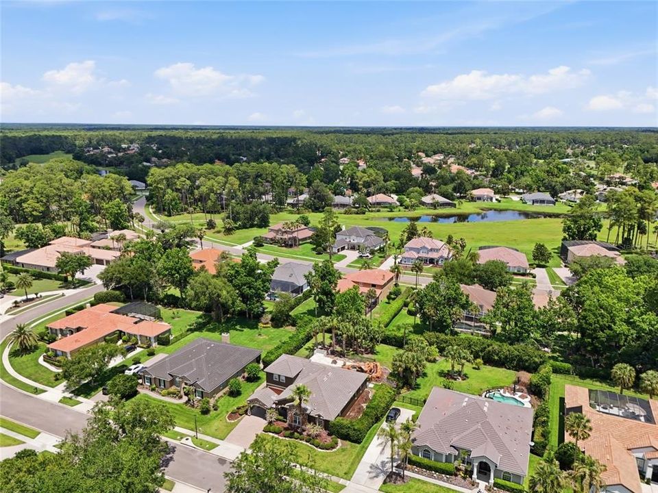 For Sale: $985,000 (6 beds, 2 baths, 2946 Square Feet)
