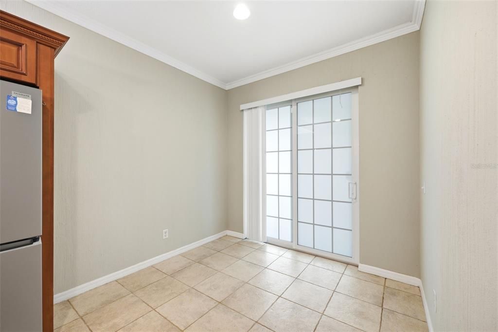 For Sale: $468,000 (4 beds, 2 baths, 1922 Square Feet)