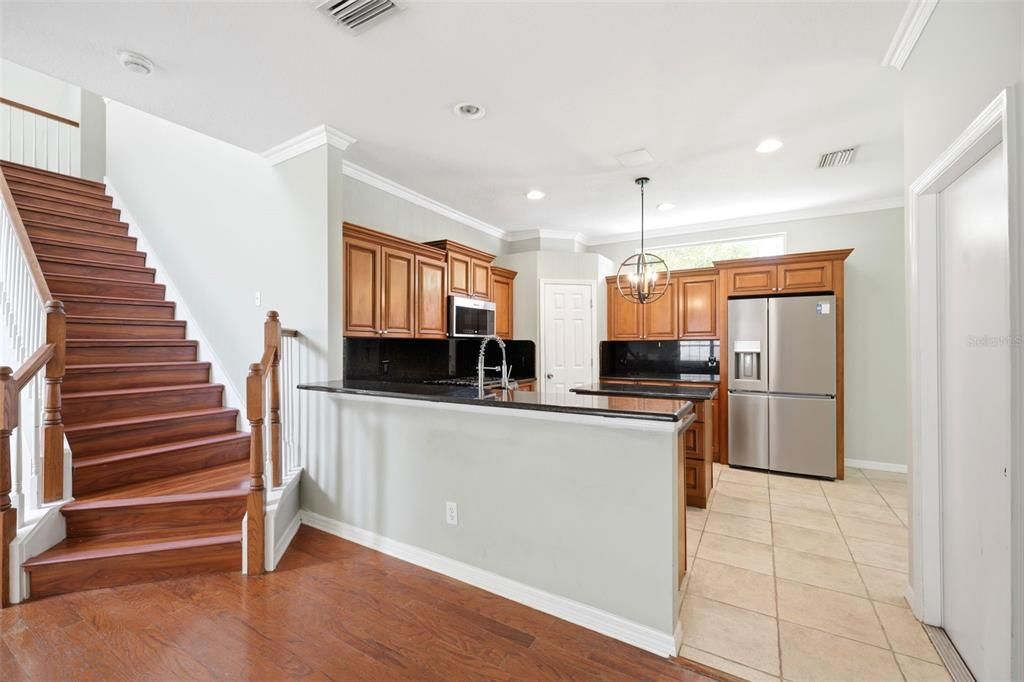 For Sale: $468,000 (4 beds, 2 baths, 1922 Square Feet)