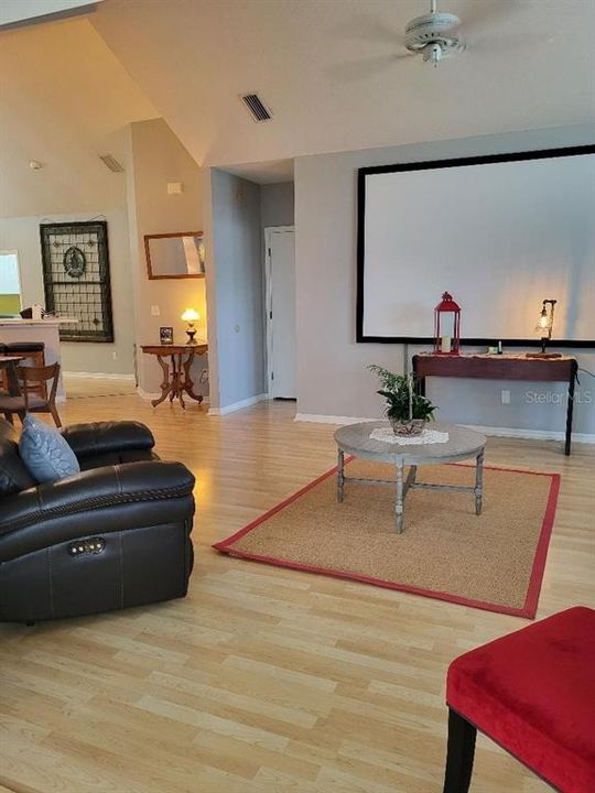 En Venta: $249,500 (3 camas, 2 baños, 1500 Pies cuadrados)