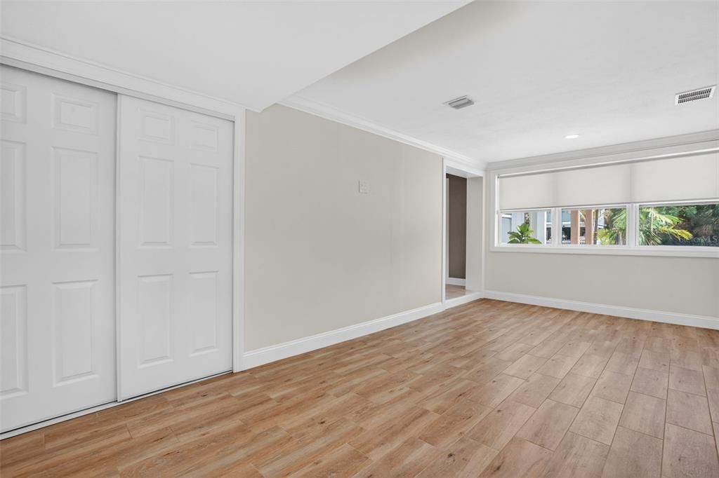 For Sale: $675,000 (3 beds, 2 baths, 1419 Square Feet)