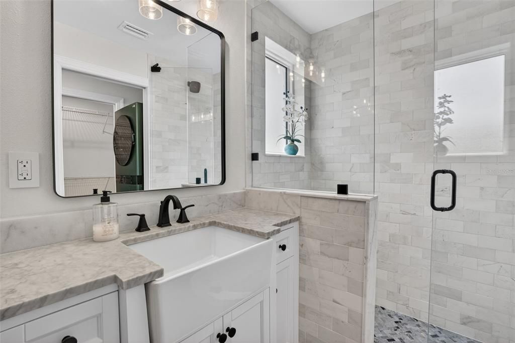 For Sale: $675,000 (3 beds, 2 baths, 1419 Square Feet)
