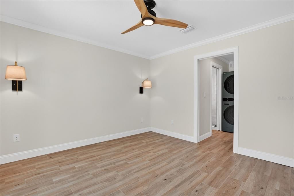 For Sale: $675,000 (3 beds, 2 baths, 1419 Square Feet)