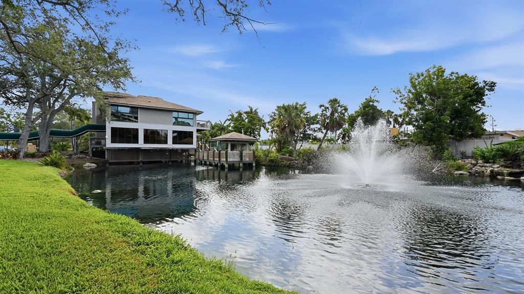 For Sale: $1,850,000 (3 beds, 2 baths, 2165 Square Feet)