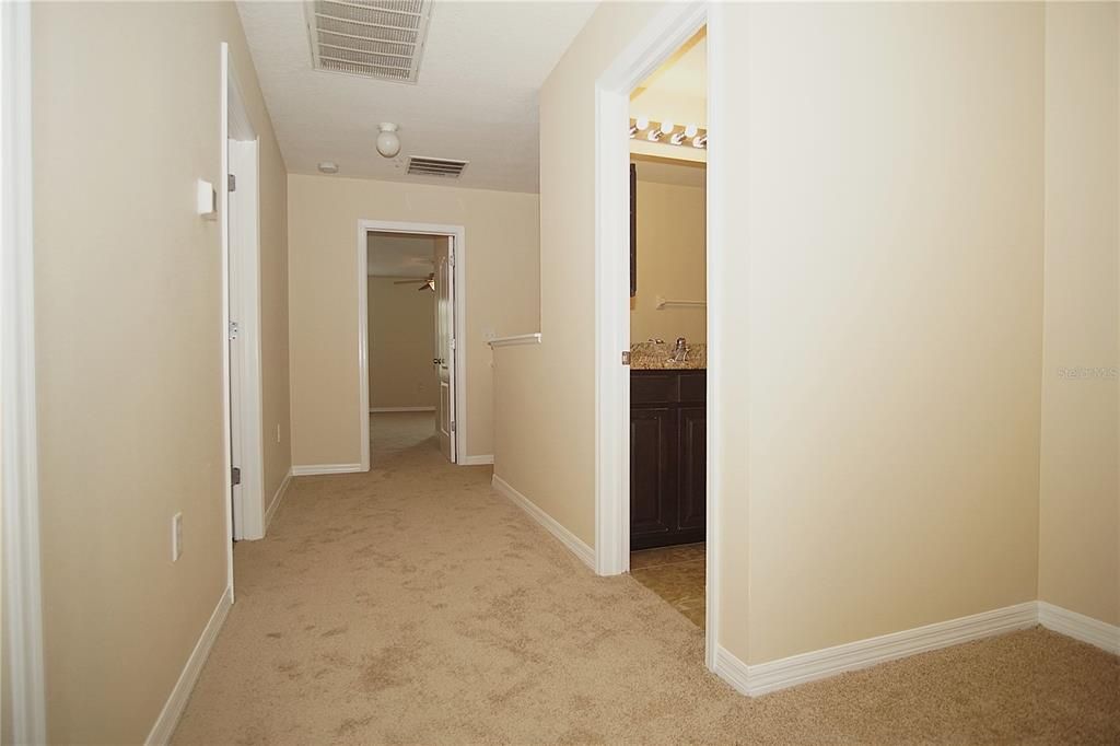 For Sale: $322,500 (3 beds, 2 baths, 1897 Square Feet)