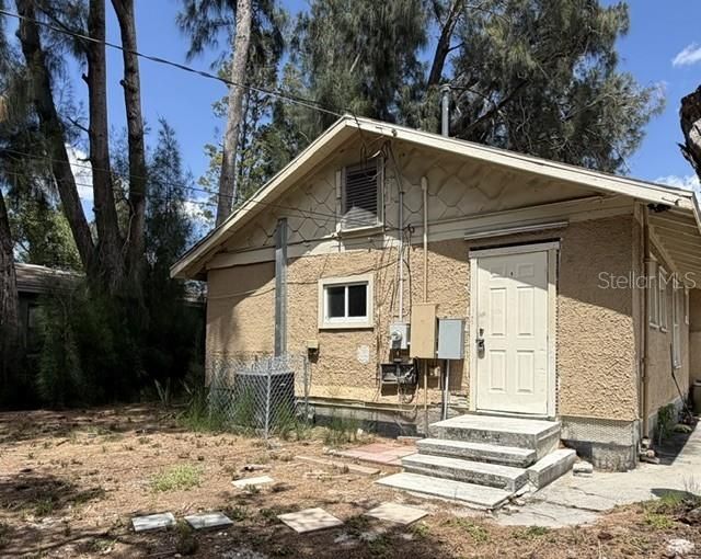 В аренду: $1,150 (1 спален, 1 ванн, 600 Квадратных фут)