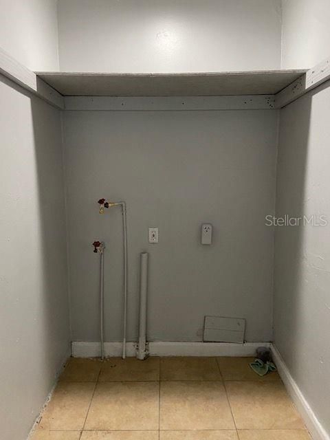 В аренду: $1,150 (1 спален, 1 ванн, 600 Квадратных фут)