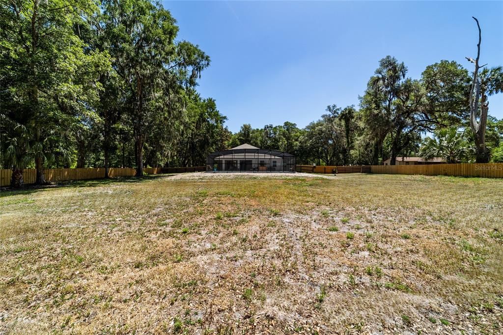 For Sale: $699,900 (3 beds, 2 baths, 2272 Square Feet)