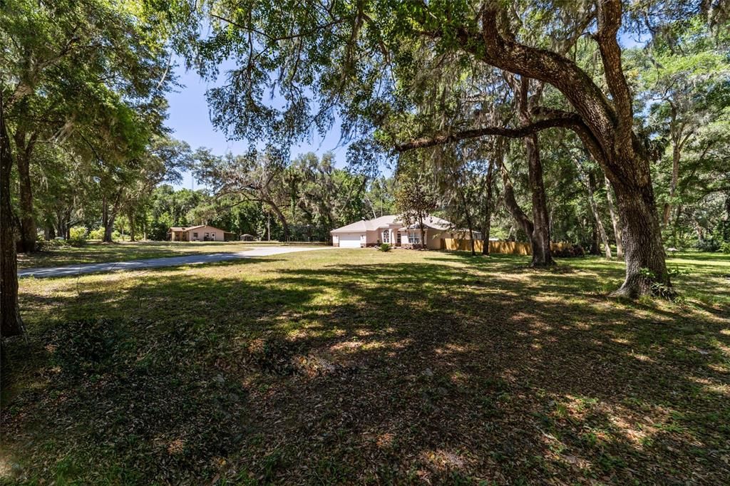 For Sale: $699,900 (3 beds, 2 baths, 2272 Square Feet)