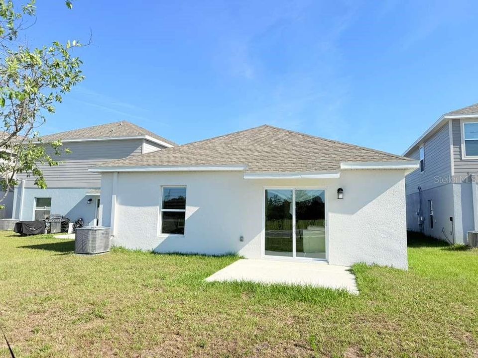 For Rent: $2,400 (3 beds, 2 baths, 1432 Square Feet)