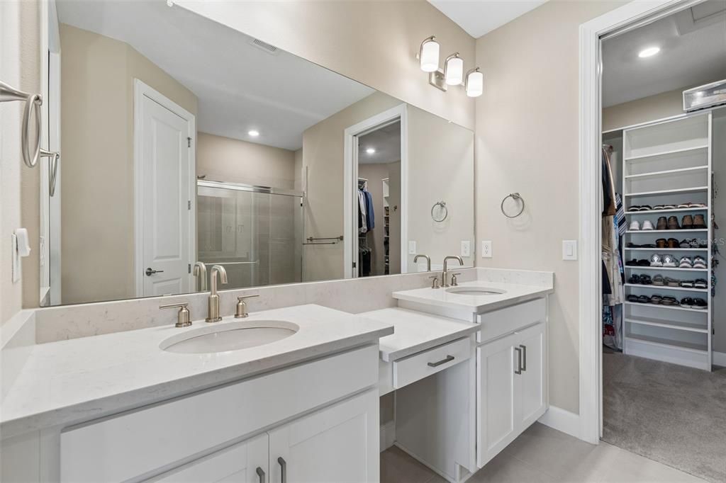 For Rent: $3,000 (3 beds, 2 baths, 1926 Square Feet)