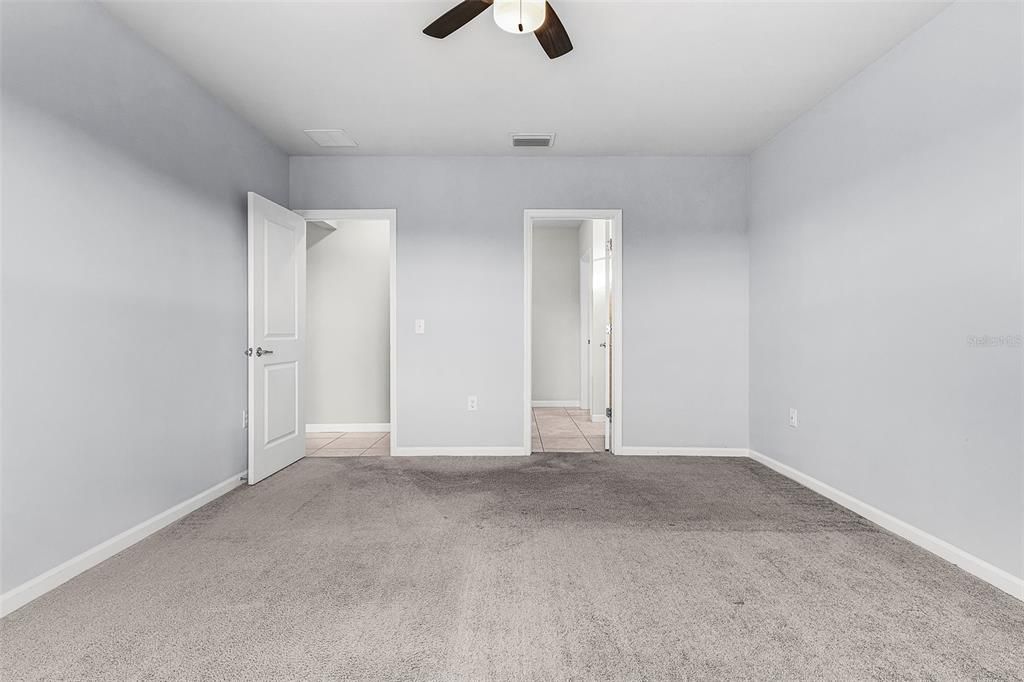 For Rent: $2,150 (4 beds, 2 baths, 1850 Square Feet)