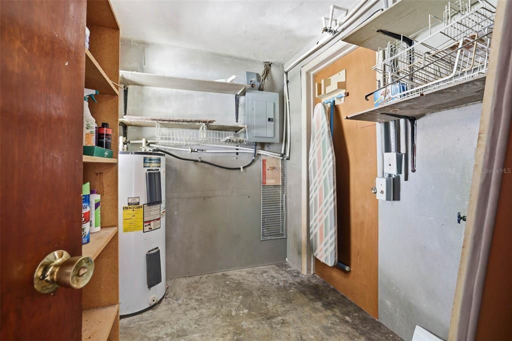 На продажу: $329,000 (3 спален, 2 ванн, 1278 Квадратных фут)