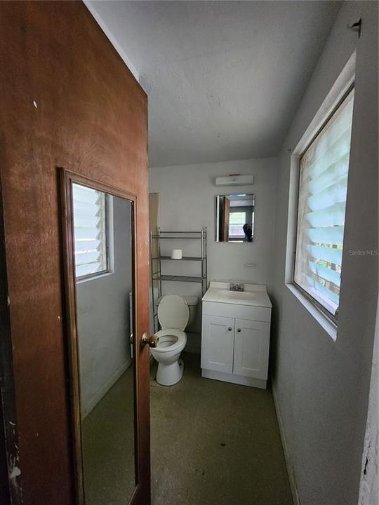 В аренду: $805 (1 спален, 1 ванн, 480 Квадратных фут)