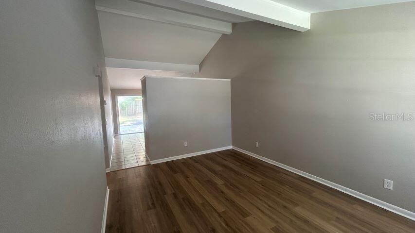 Activo con contrato: $315,000 (2 camas, 2 baños, 1089 Pies cuadrados)