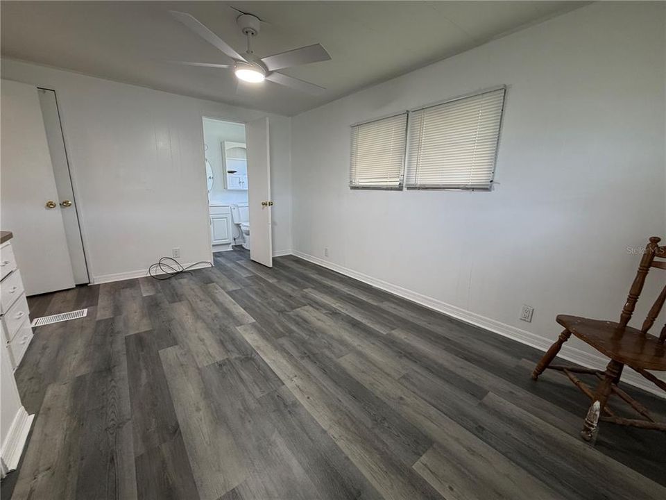 В аренду: $1,500 (2 спален, 2 ванн, 864 Квадратных фут)