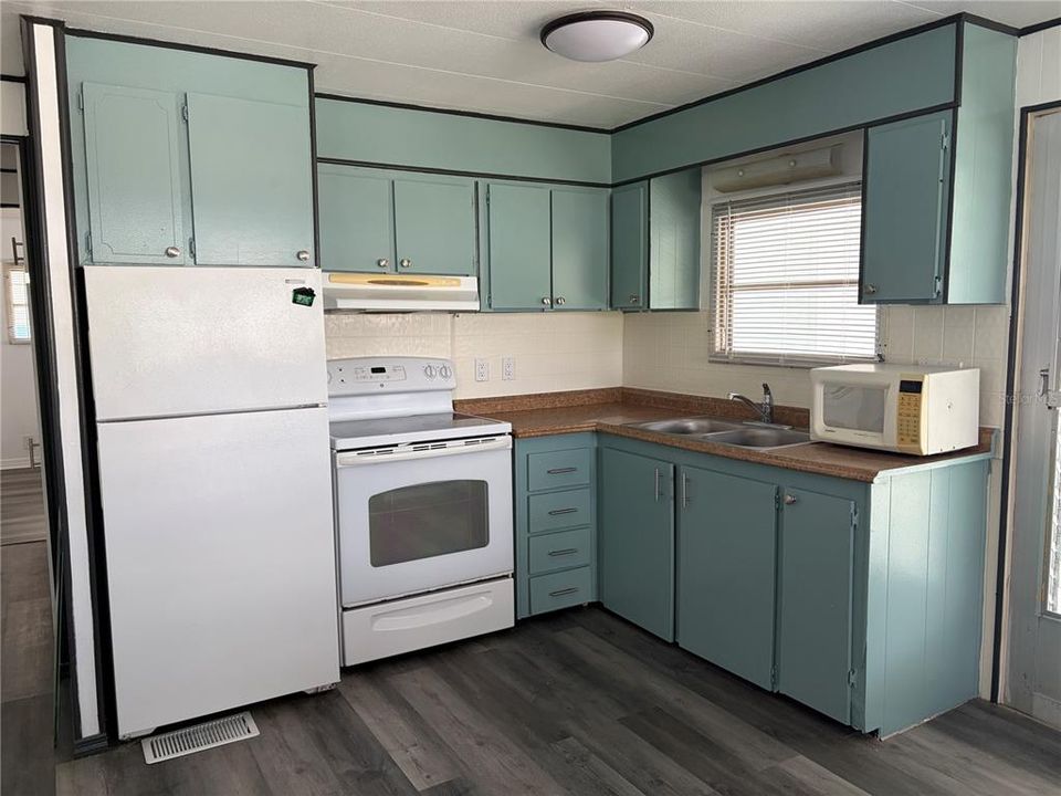 В аренду: $1,500 (2 спален, 2 ванн, 864 Квадратных фут)
