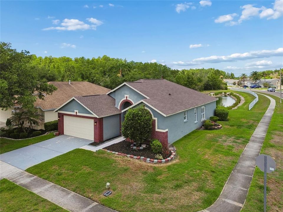 For Sale: $399,000 (3 beds, 2 baths, 1820 Square Feet)