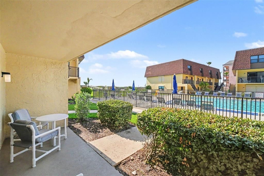 For Sale: $499,000 (3 beds, 2 baths, 1240 Square Feet)