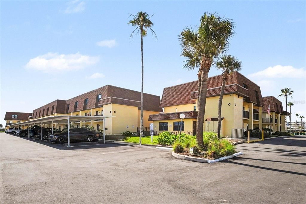For Sale: $499,000 (3 beds, 2 baths, 1240 Square Feet)