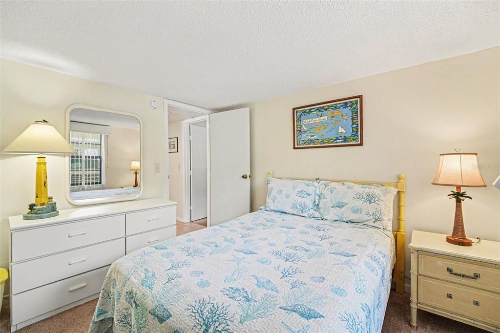 For Sale: $499,000 (3 beds, 2 baths, 1240 Square Feet)