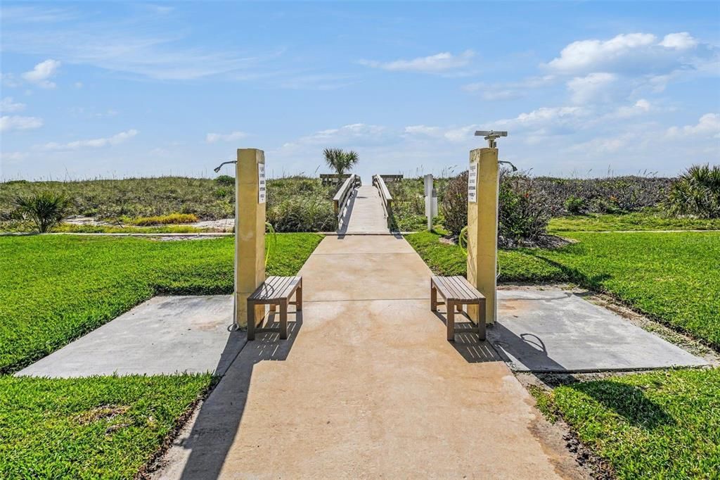 For Sale: $499,000 (3 beds, 2 baths, 1240 Square Feet)