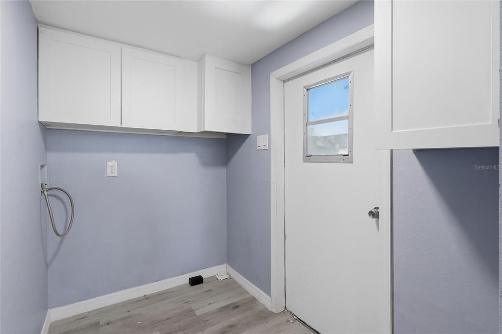 En Venta: $215,000 (3 camas, 2 baños, 1040 Pies cuadrados)