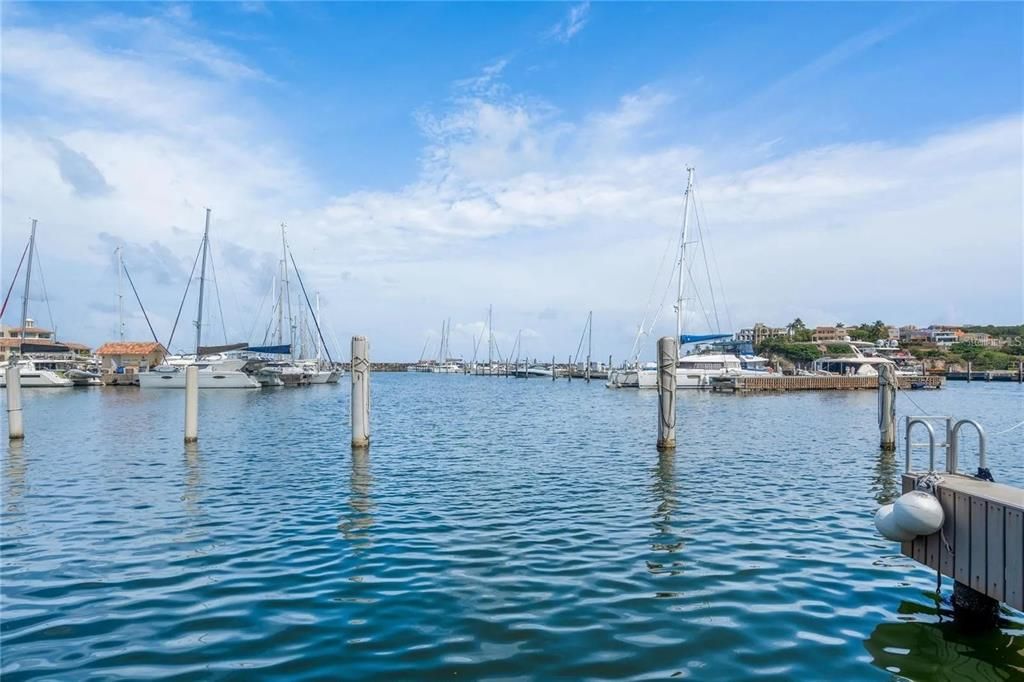 En Venta: $1,345,000 (3 camas, 3 baños, 1691 Pies cuadrados)
