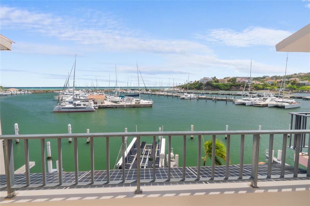 En Venta: $1,345,000 (3 camas, 3 baños, 1691 Pies cuadrados)