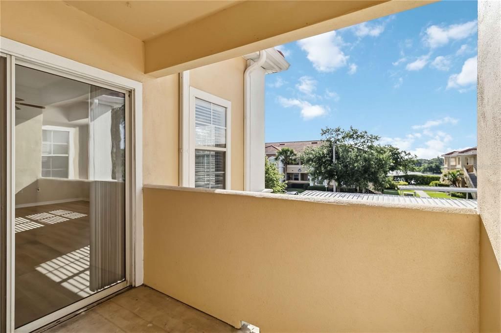 В аренду: $1,795 (2 спален, 2 ванн, 1058 Квадратных фут)