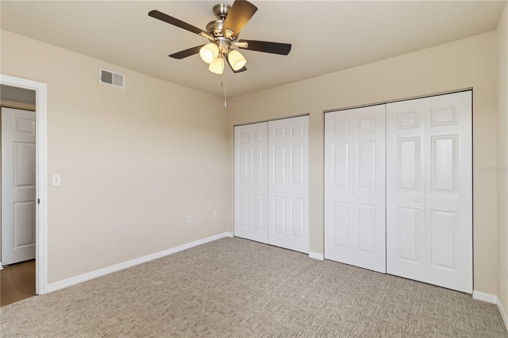 В аренду: $1,795 (2 спален, 2 ванн, 1058 Квадратных фут)