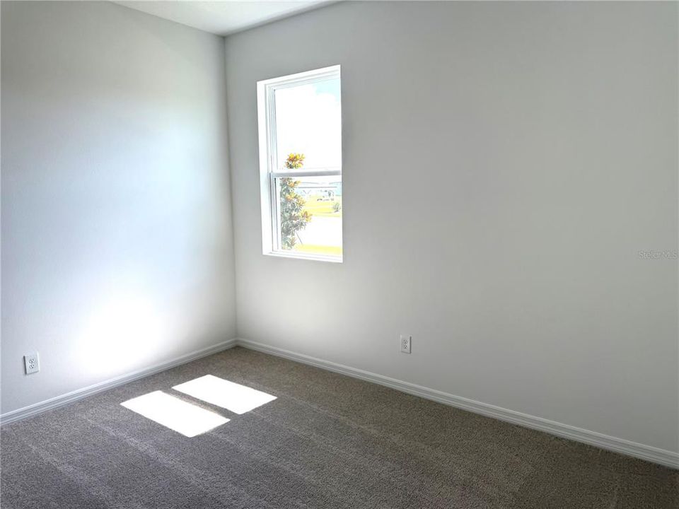 Active With Contract: $2,400 (3 beds, 2 baths, 2226 Square Feet)