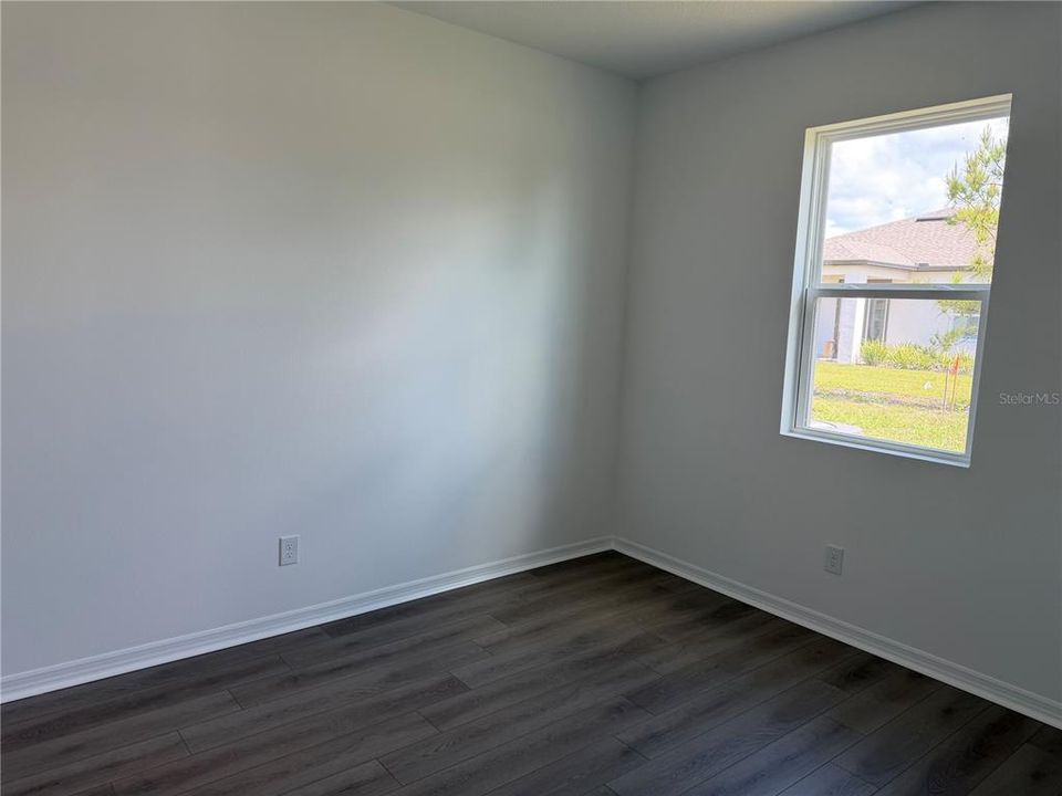Active With Contract: $2,400 (3 beds, 2 baths, 2226 Square Feet)