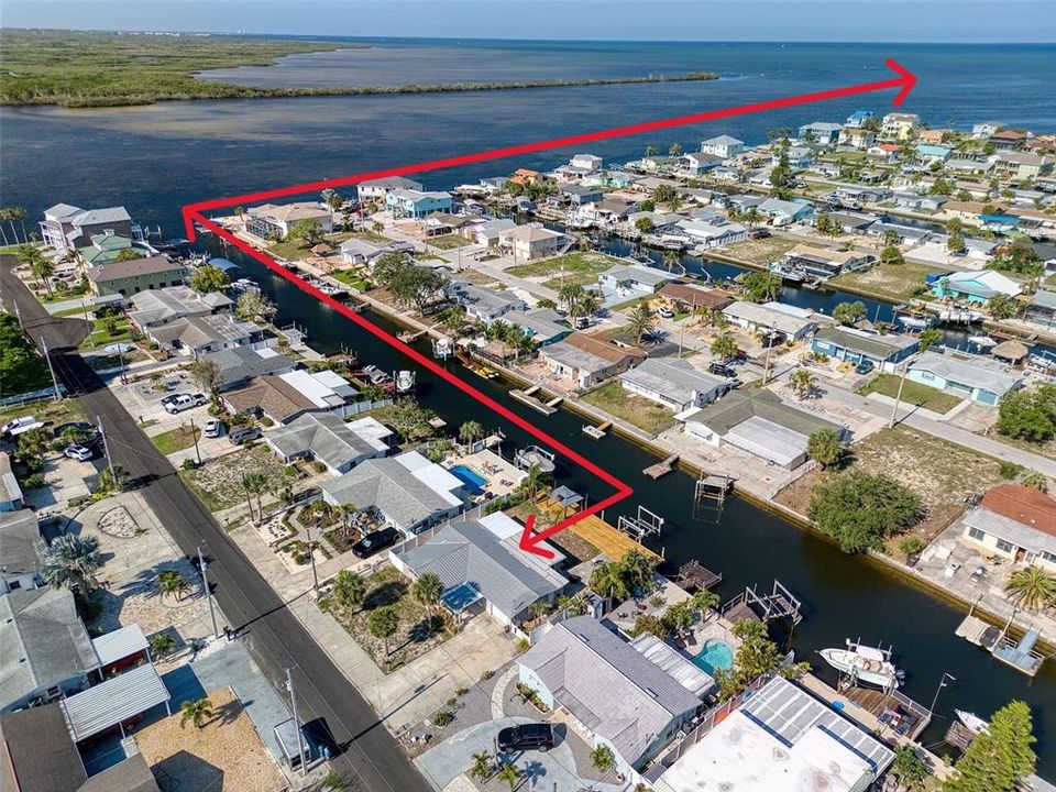 Activo con contrato: $279,000 (3 camas, 2 baños, 1652 Pies cuadrados)