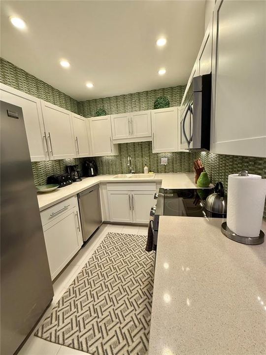 For Rent: $7,850 (2 beds, 2 baths, 1152 Square Feet)