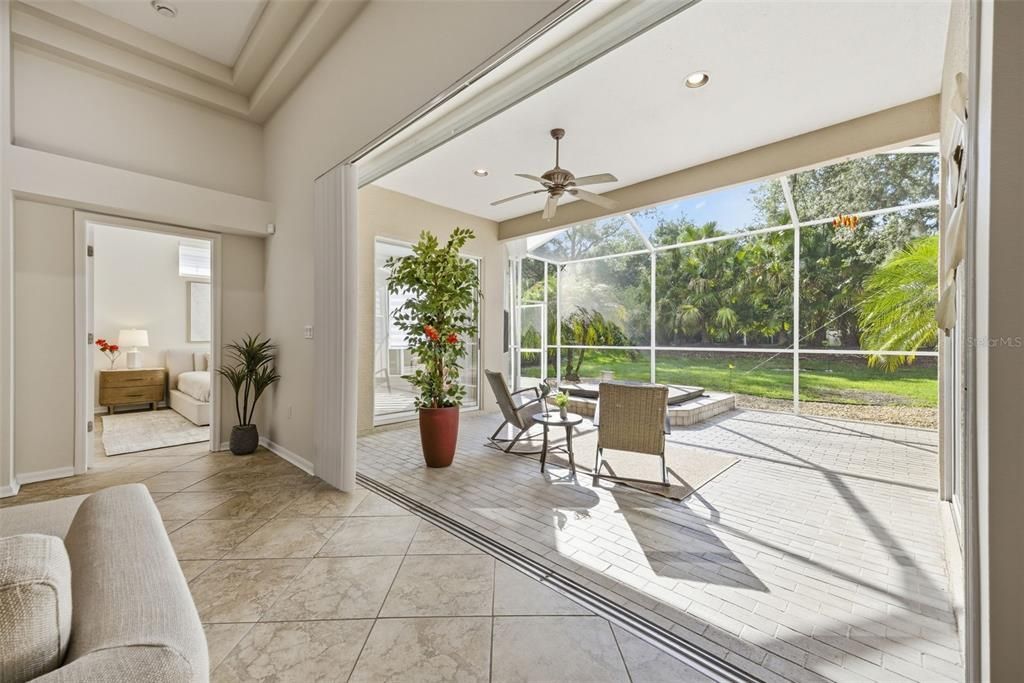 For Sale: $635,000 (3 beds, 2 baths, 1886 Square Feet)