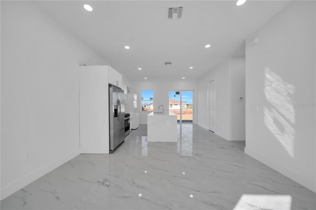 En Venta: $289,000 (3 camas, 3 baños, 0 Pies cuadrados)