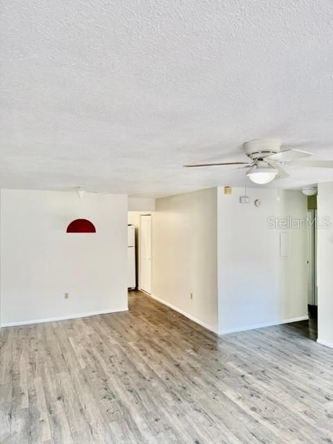 For Rent: $1,349 (2 beds, 2 baths, 930 Square Feet)