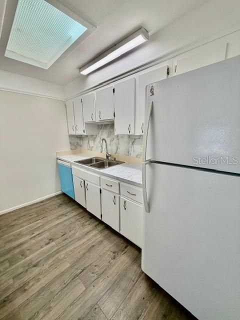 For Rent: $1,349 (2 beds, 2 baths, 930 Square Feet)