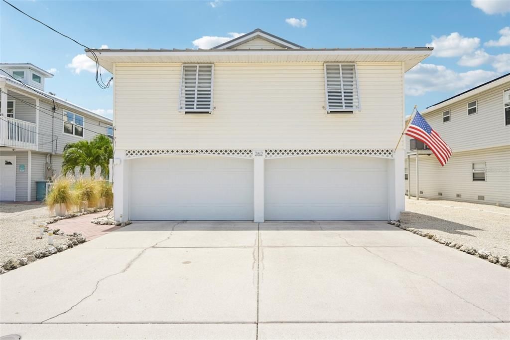 For Sale: $1,224,000 (3 beds, 2 baths, 1500 Square Feet)