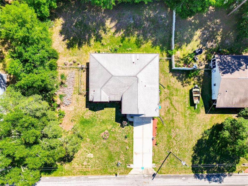 На продажу: $239,000 (3 спален, 2 ванн, 1352 Квадратных фут)