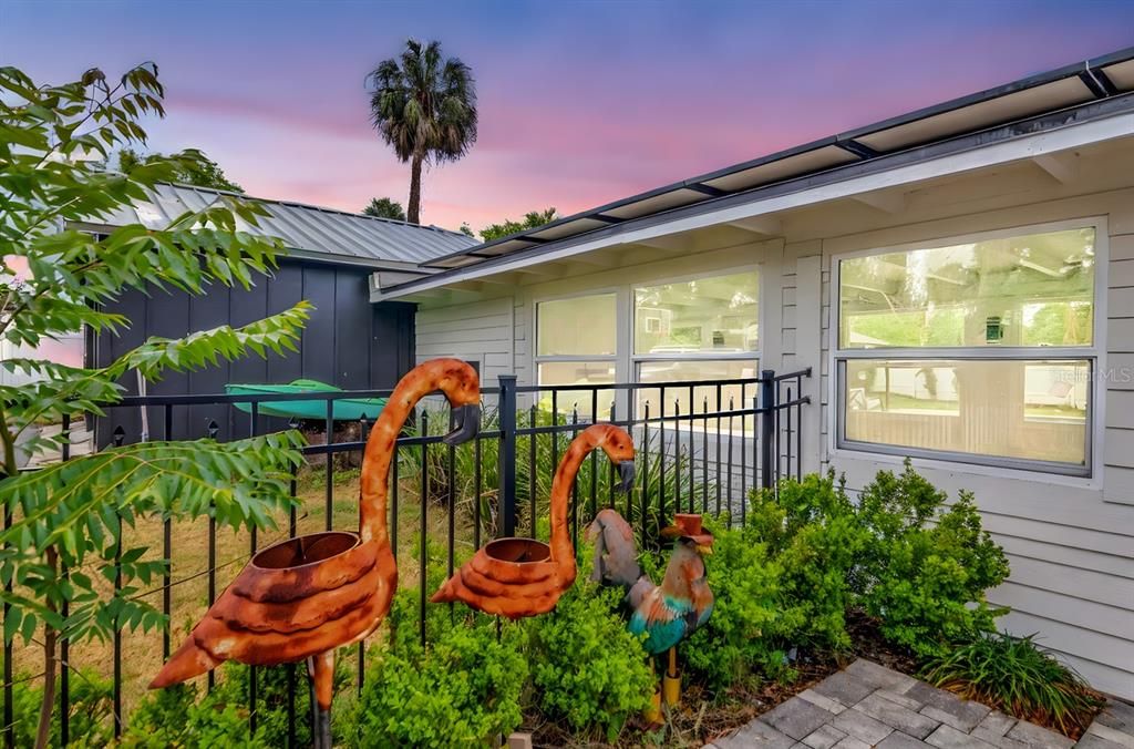 Active With Contract: $3,000 (4 beds, 3 baths, 2480 Square Feet)