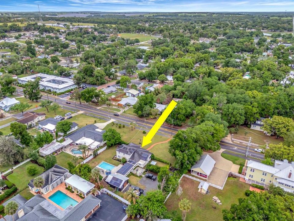 Active With Contract: $3,000 (4 beds, 3 baths, 2480 Square Feet)