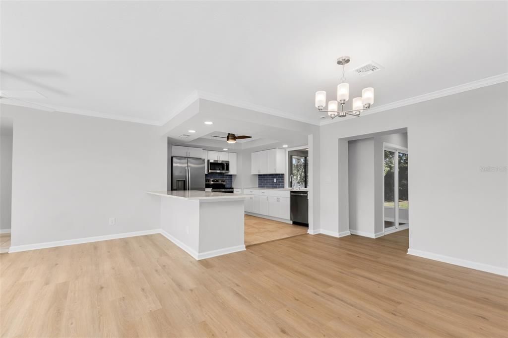 На продажу: $399,000 (3 спален, 2 ванн, 1432 Квадратных фут)