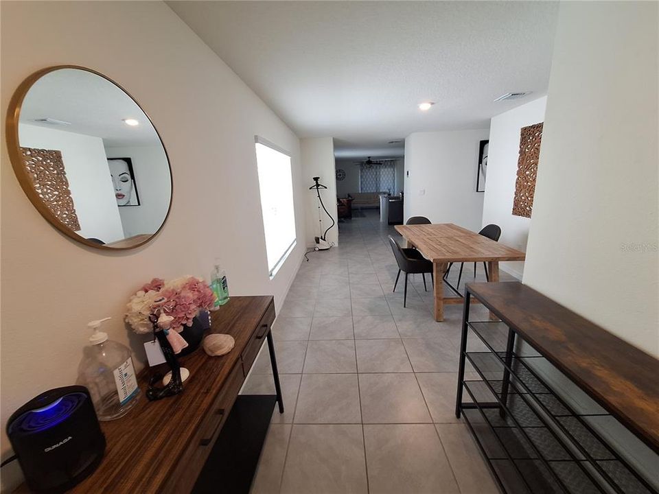 For Rent: $1,995 (3 beds, 2 baths, 1504 Square Feet)