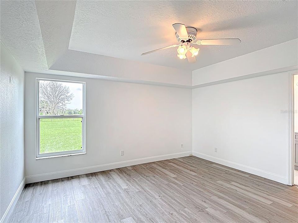 For Sale: $355,000 (3 beds, 2 baths, 1446 Square Feet)
